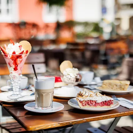 Hotel Adler 3*