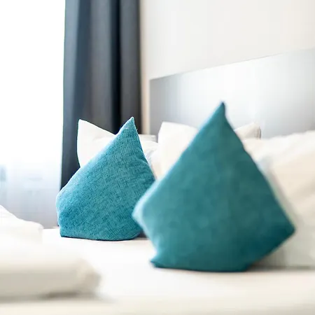 Adler 3* 콘스탄츠